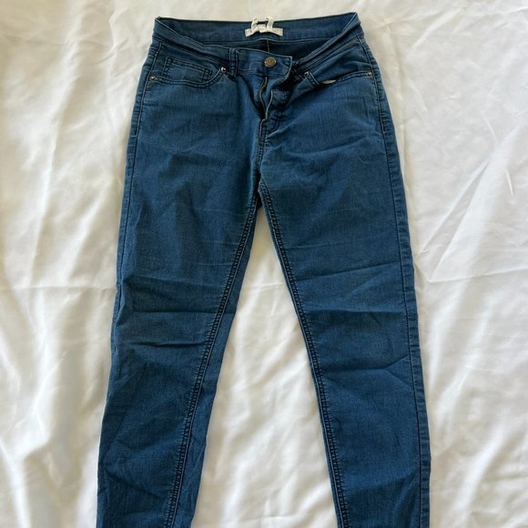 BCBG Skinny Denim - Picture 1 of 3